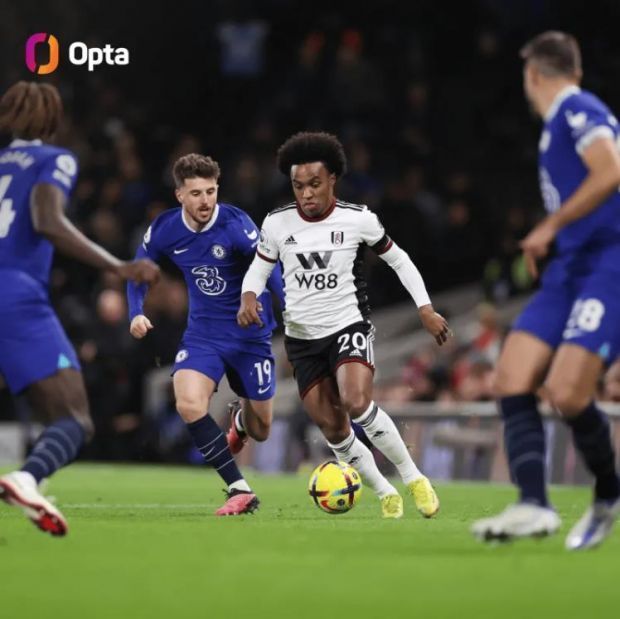 什么是二八杠中的“生死门”？解析统计学分布与位置选择的迷思。（二八杠生死门是什么？剖析概率分布与位置选择的迷思）